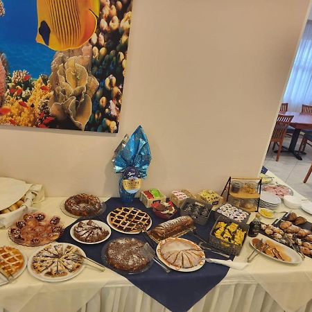 Hotel Savana 리미니 외부 사진